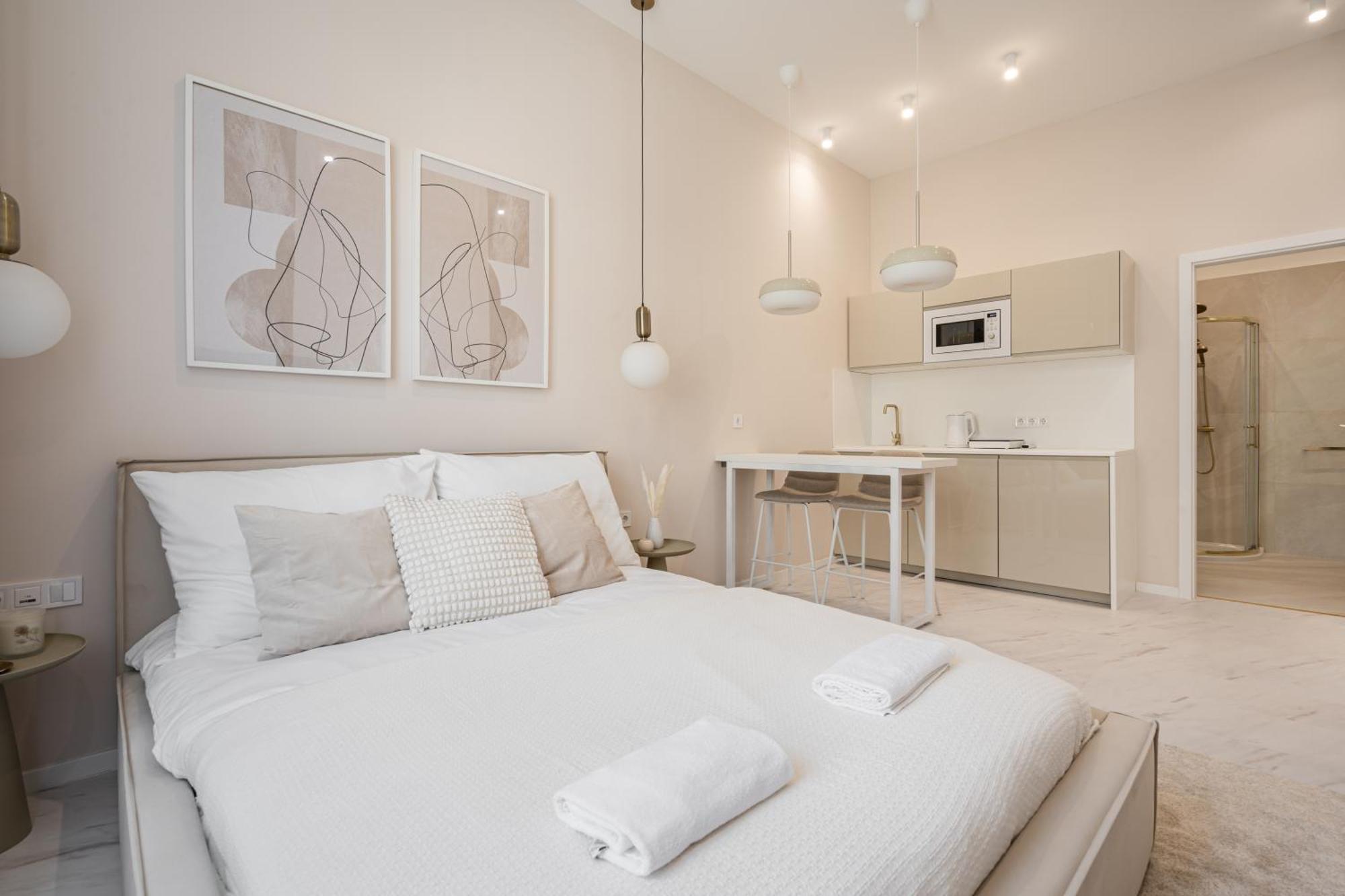 W35- Boutique Apartments, Best Location By Bqa 布达佩斯 外观 照片